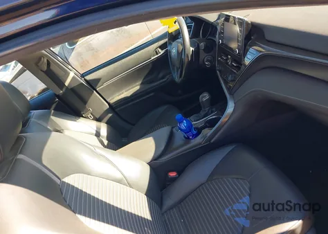 2021 Toyota Camry Se z USA, uszkodzony, nr VIN 4T1G11AK3MU522049